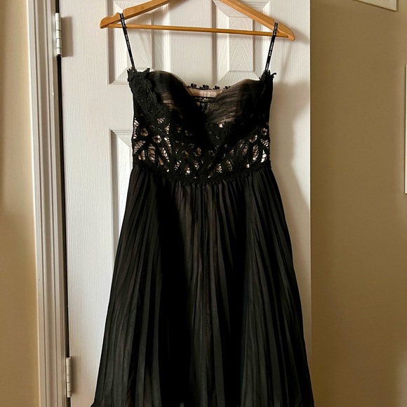 Vintage 2009 Betsey Johnson Black Lace Strapless Pleated Chiffon Cocktail Dress - Picture 1 of 5